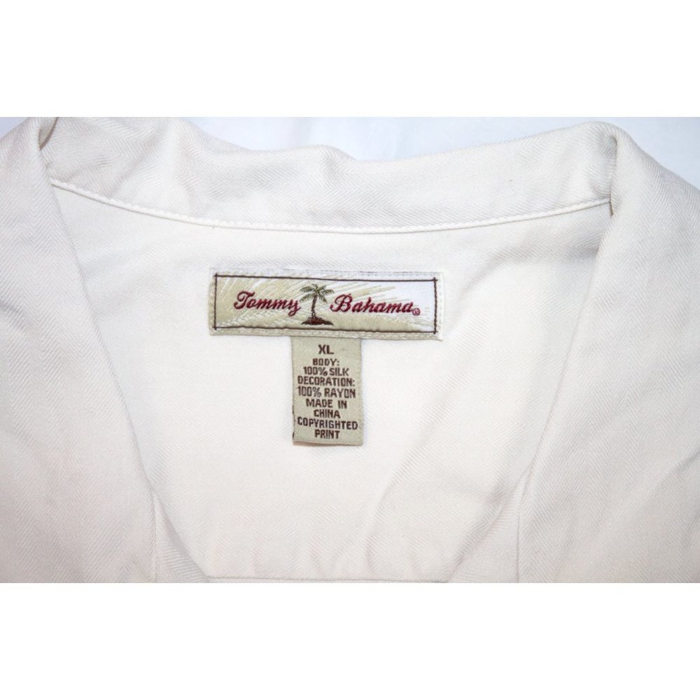 Tommy Bahama "Poker Pirate" Mens Short Sleeve Butt - Picture 7 of 7